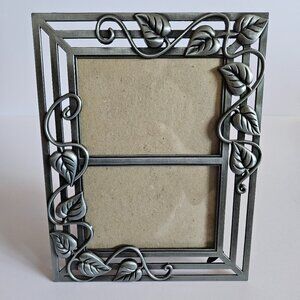Photo Picture Metal Frame 5 x 7 Ornate Pewter/Silver Color w/ Vines and Leaves